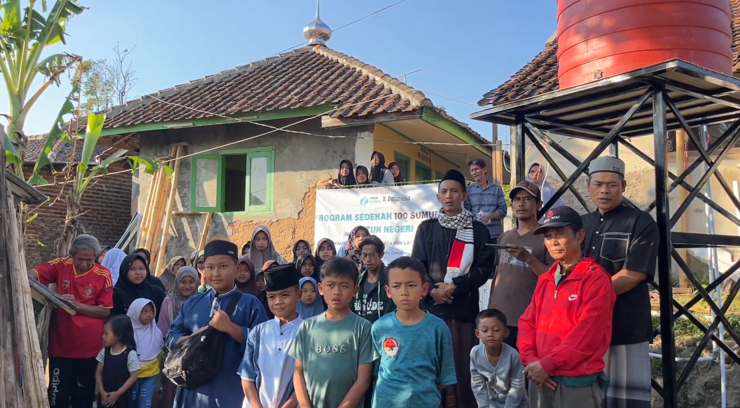Pembangunan Sumur Bor di Musholla Garut, Jawa Barat, Telah Selesai
