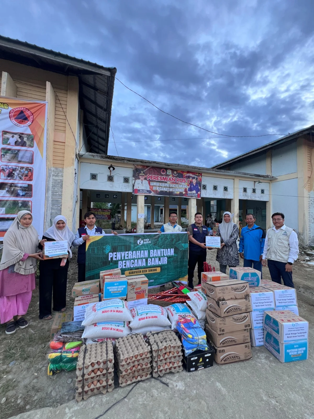Foto 8 dari album Bantuan Banjir Aceh 2025