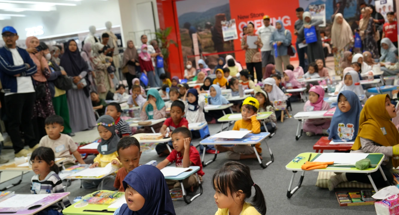 Foto 4 dari album Lomba Mewarnai 2025