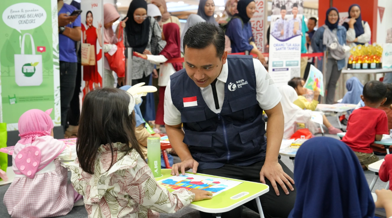 Foto 24 dari album Lomba Mewarnai 2025